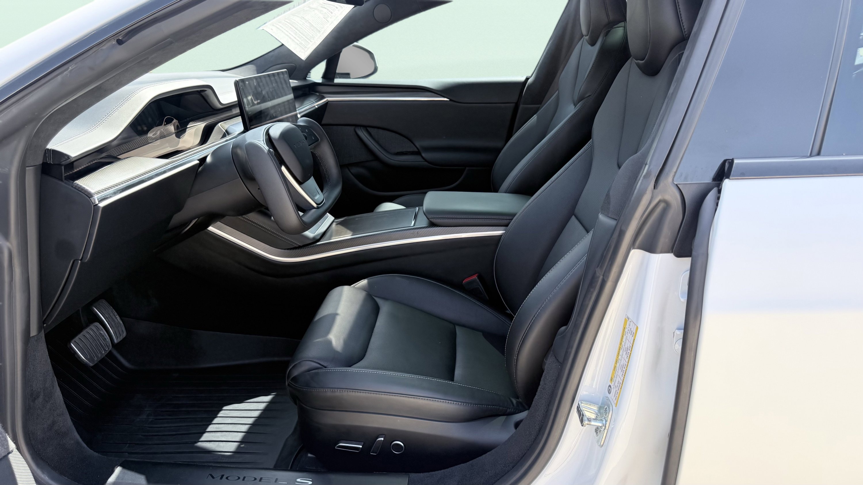 2022 Tesla Model S Plaid