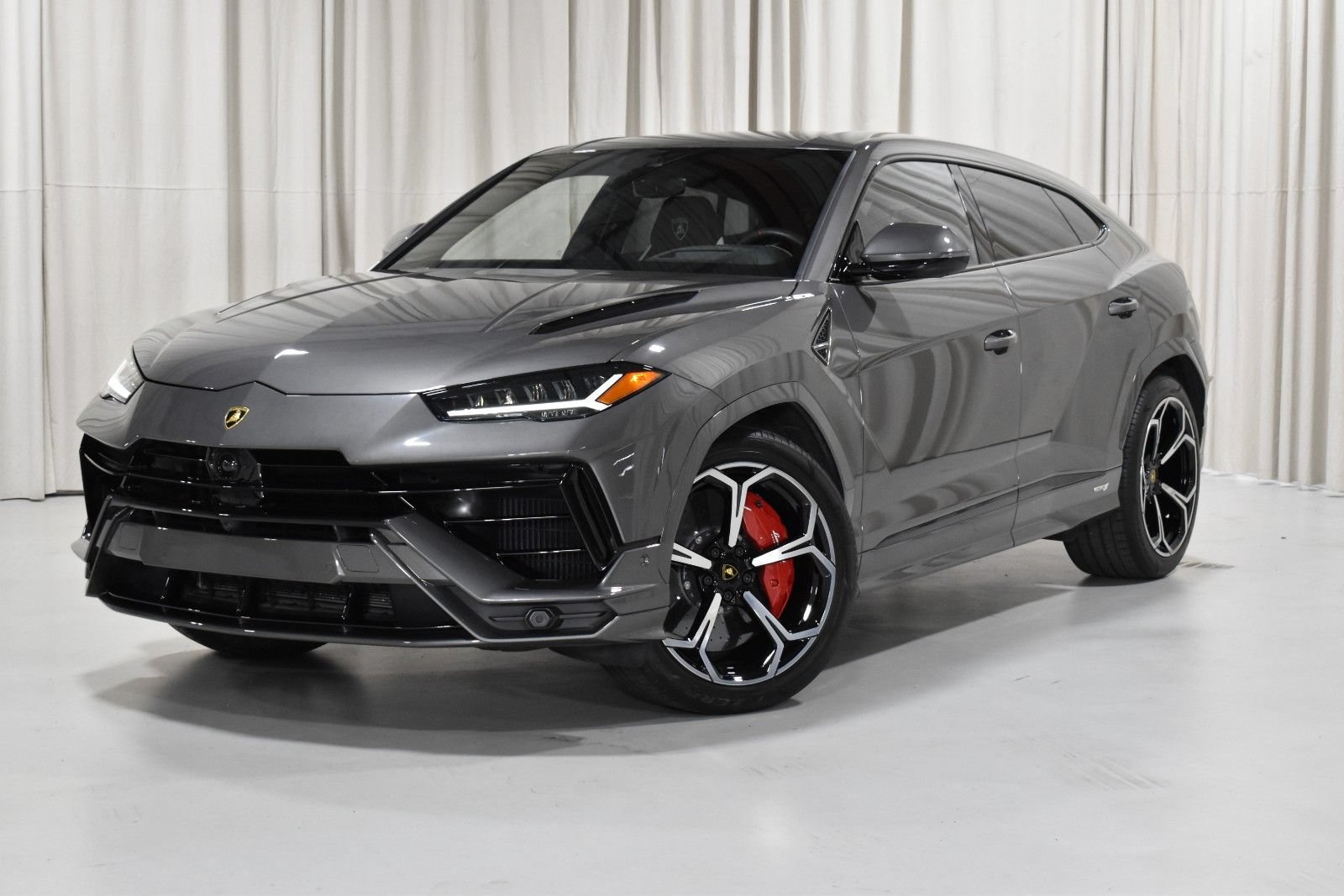 Used 2024 Lamborghini Urus S