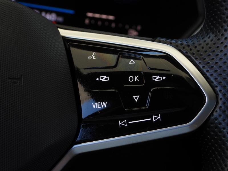 2022 Volkswagen Tiguan SE R-Line