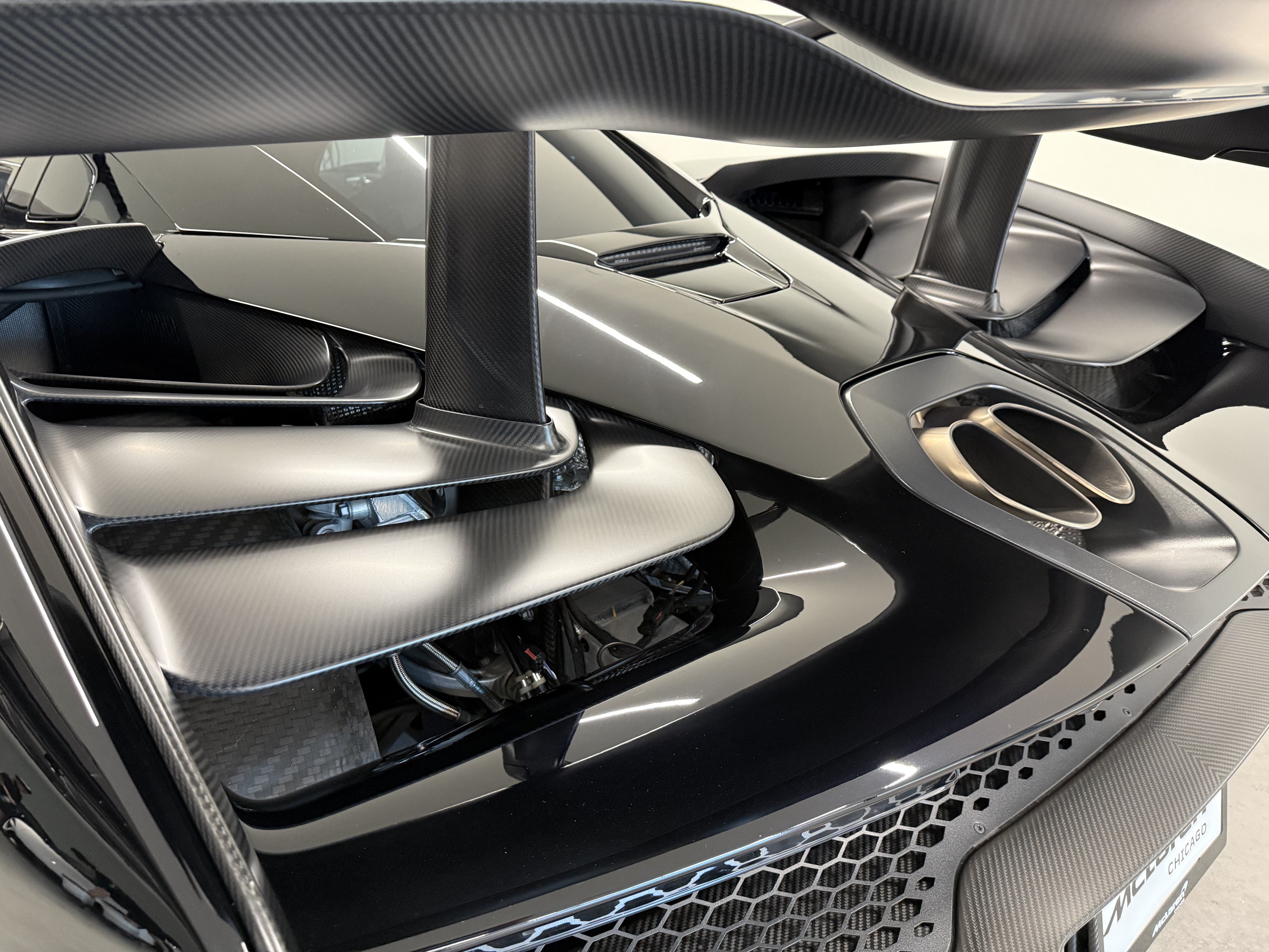 Used 2019 McLaren Senna photo 20