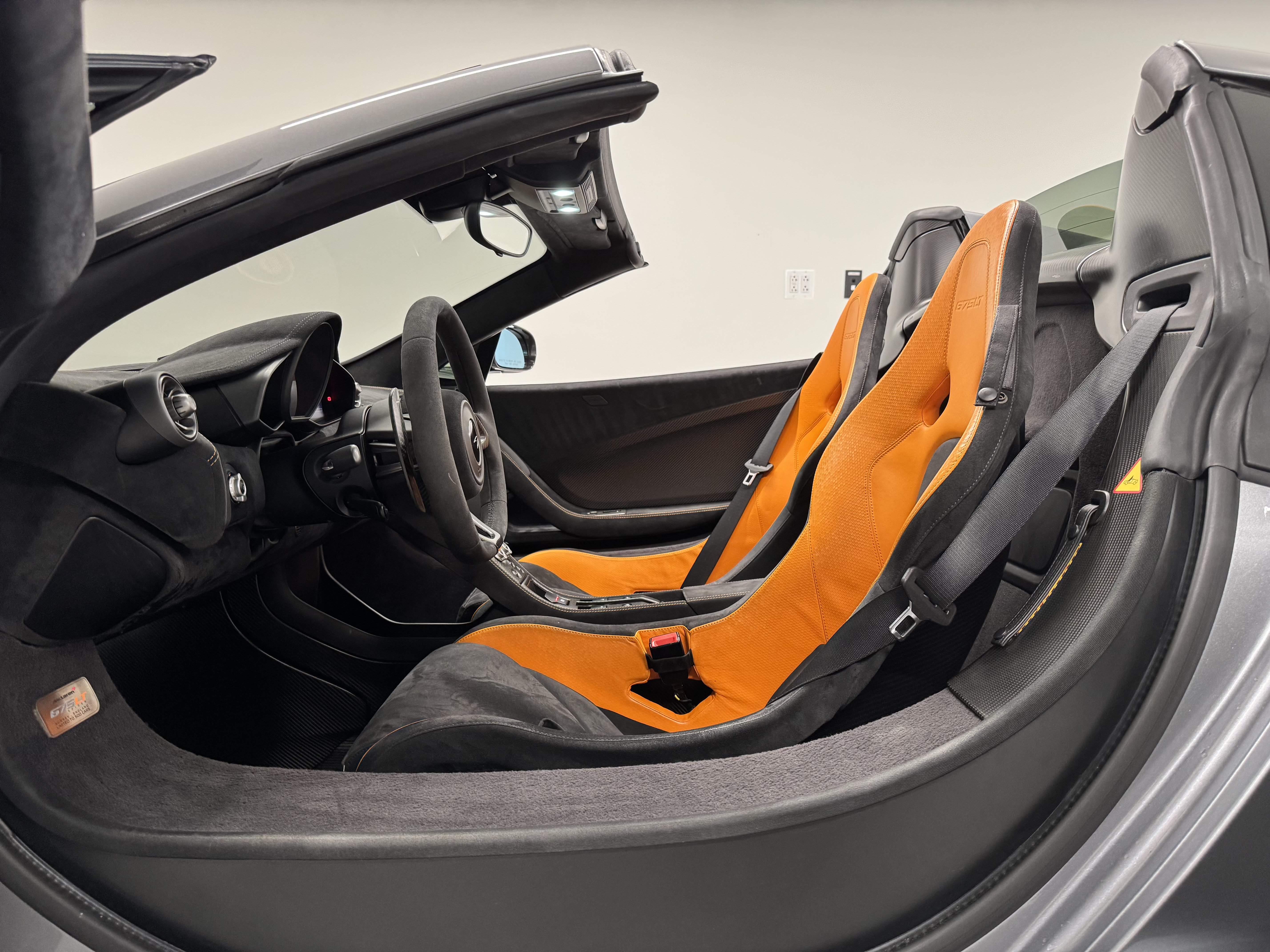 Used 2016 McLaren 675LT Spider 3