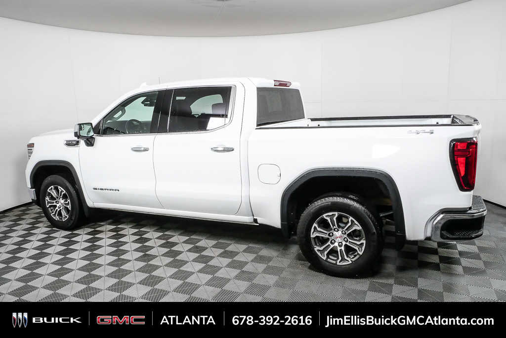 2025 GMC Sierra 1500 SLT