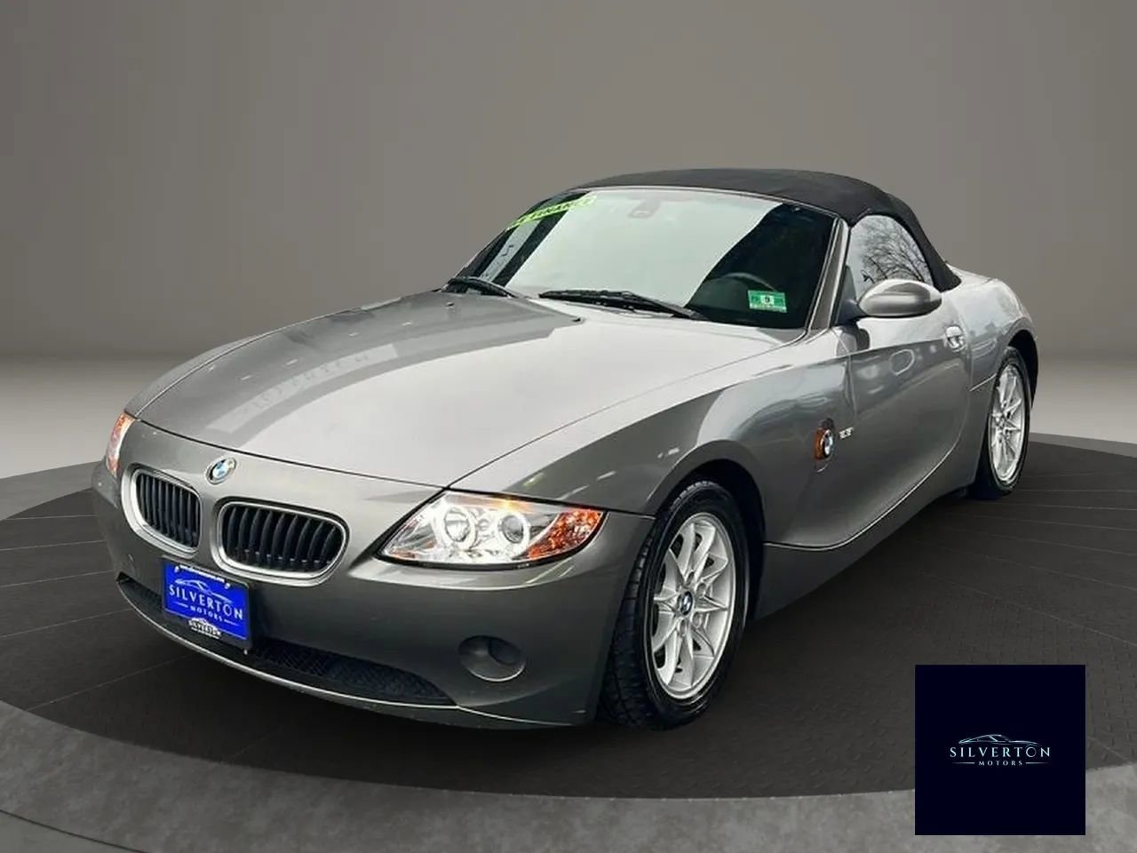Used 2004 BMW Z4 2.5i
