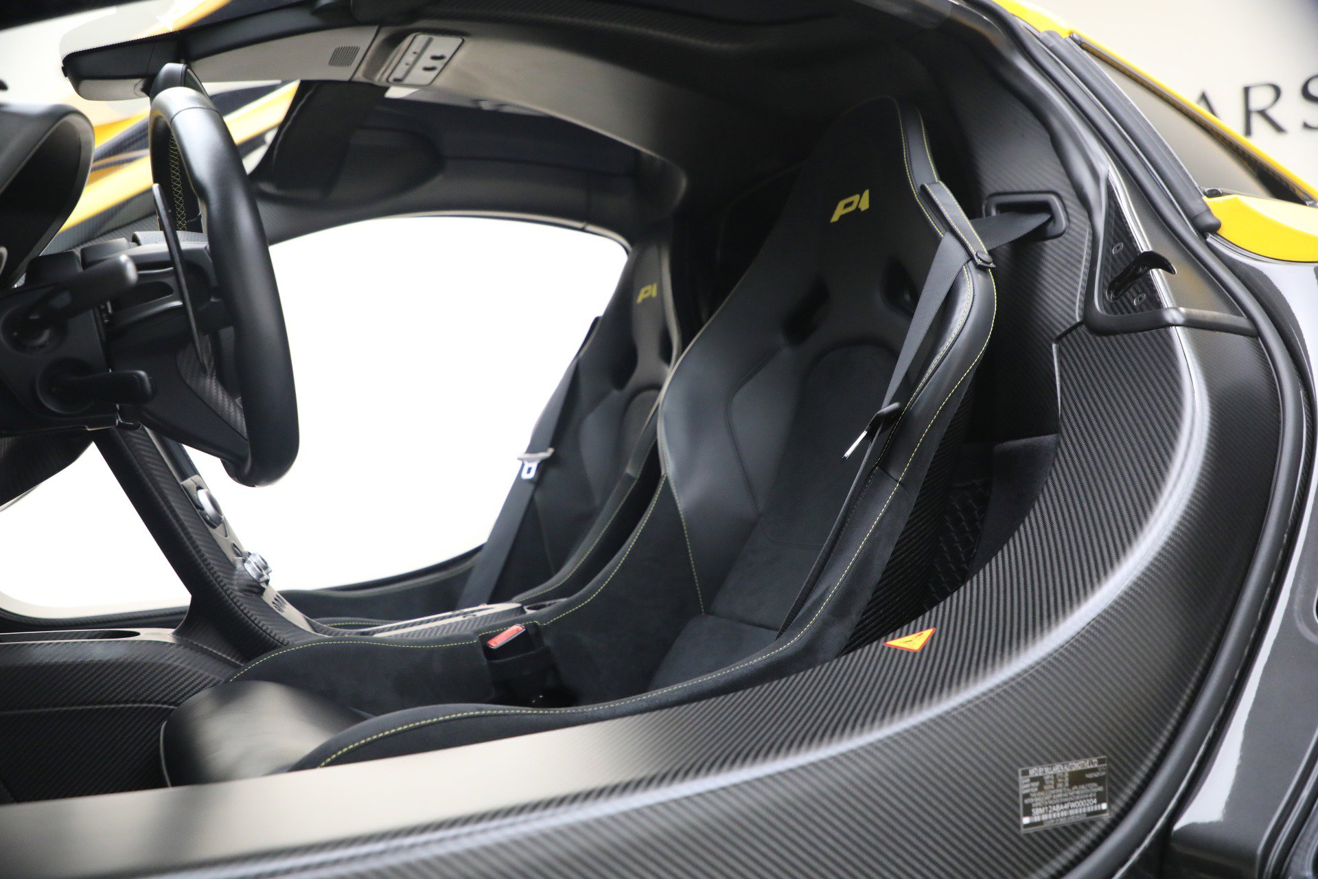 Used 2015 McLaren P1 photo 21