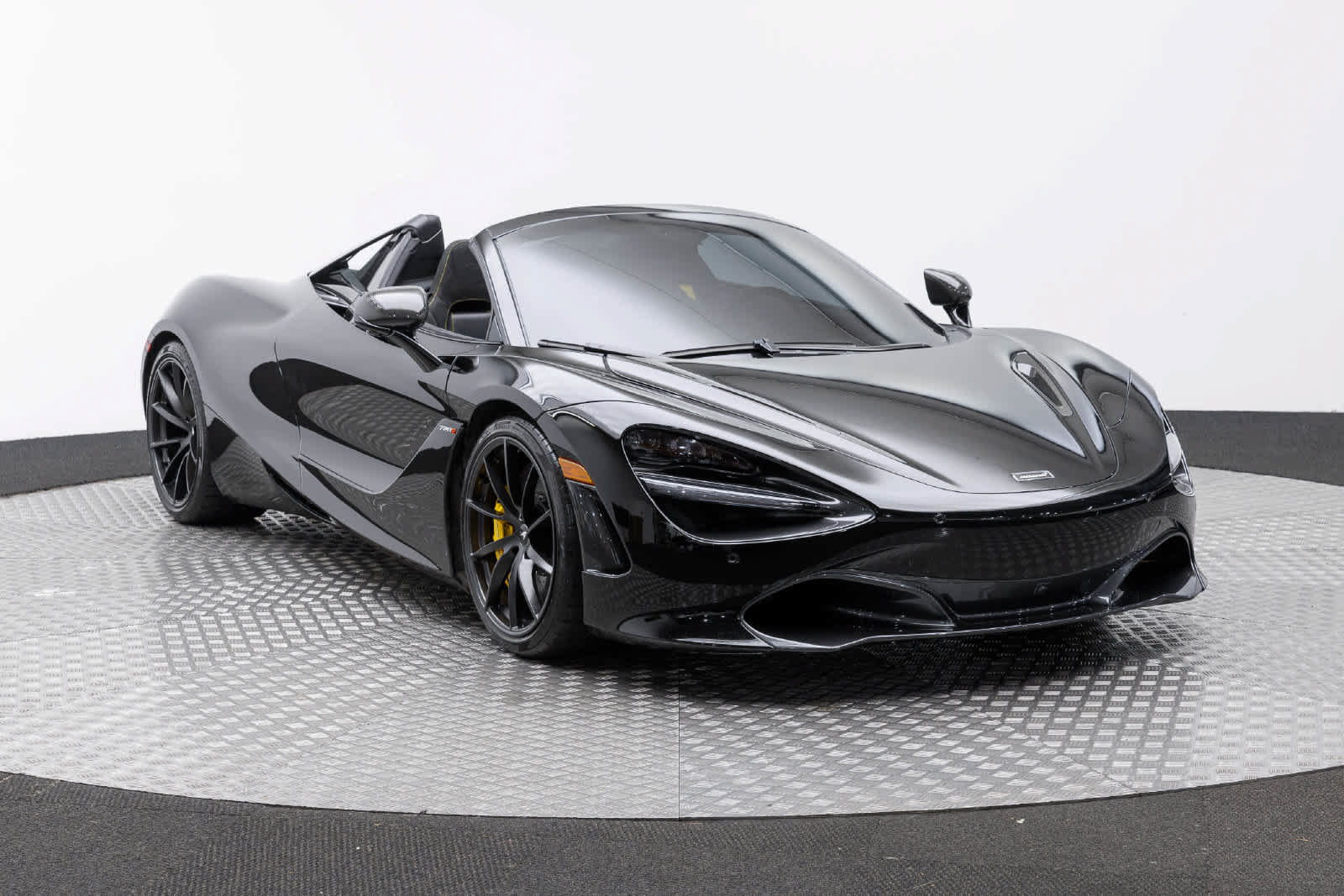 Used 2022 McLaren 720S Spider photo 55