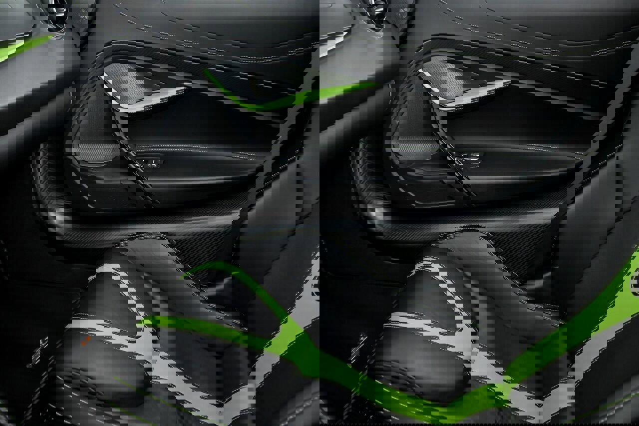 Used 2022 McLaren 765LT photo 38