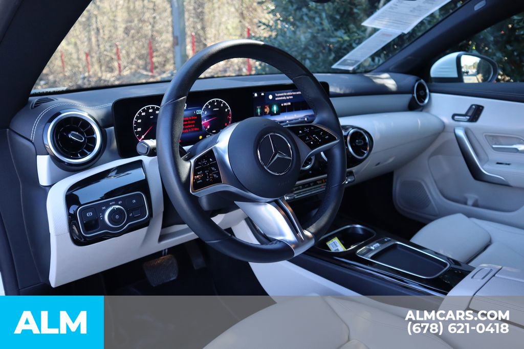 2025 Mercedes-Benz CLA 250