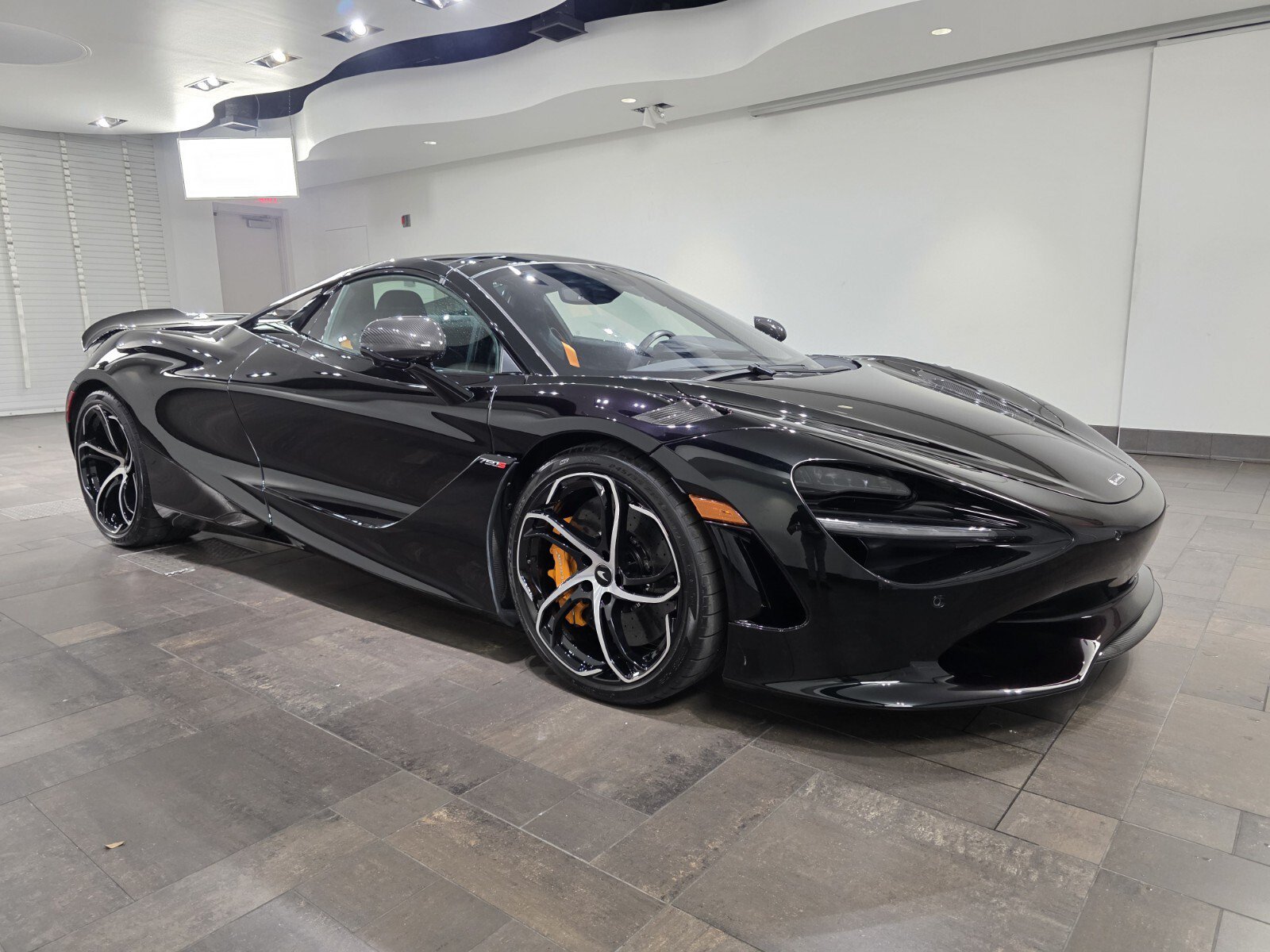 Used 2025 McLaren 750S Spider photo 24
