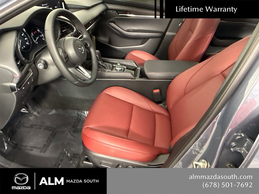 2026 MAZDA Mazda3 Carbon