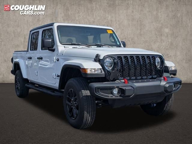 2022 Jeep Gladiator Sport