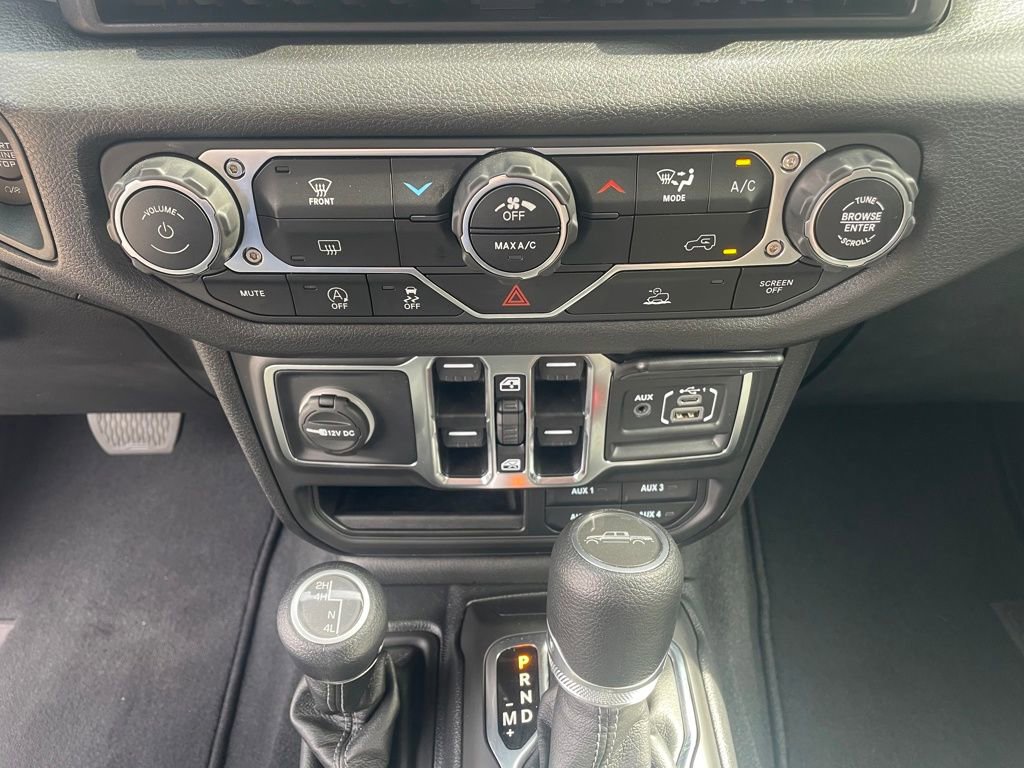 2025 Jeep Gladiator Sport