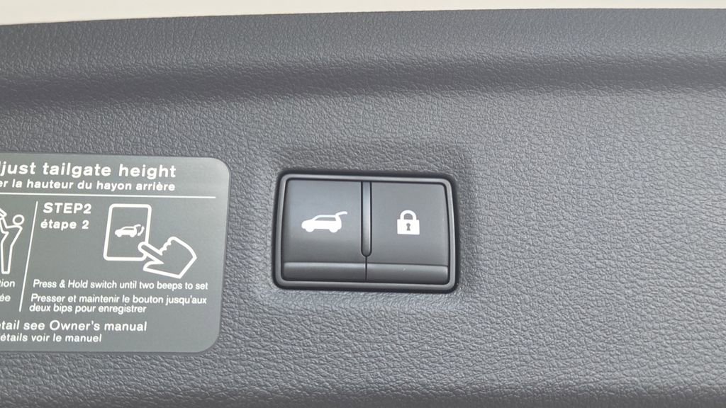 2023 INFINITI Qx50 Sport