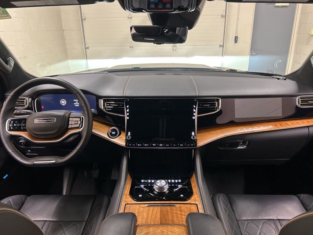 2025 Jeep Grand Wagoneer Series III