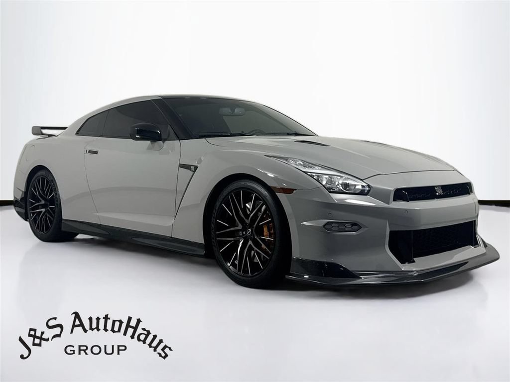 Used 2024 Nissan GT-R Premium w/ Premium Interior Package