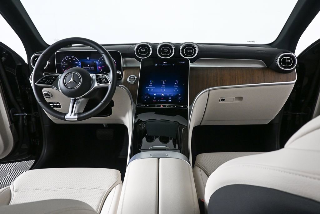 2024 Mercedes-Benz GLC 300 4MATIC