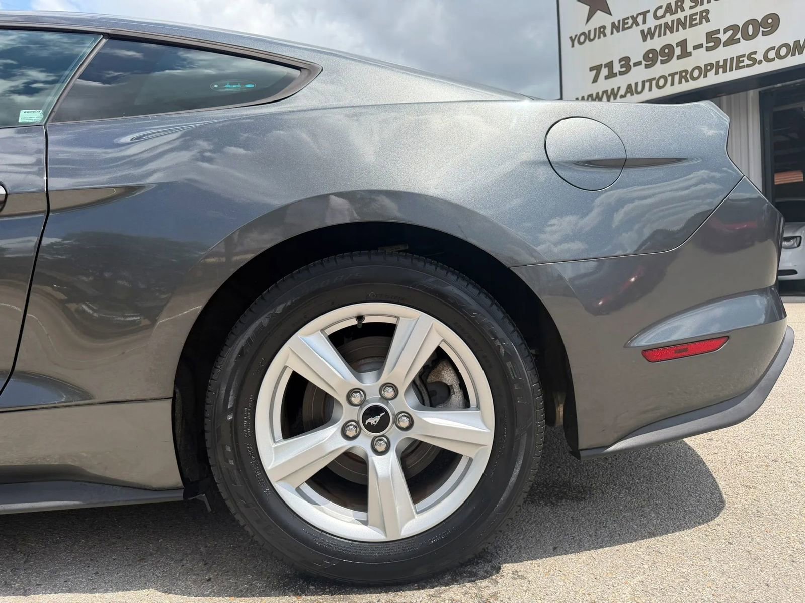 2019 Ford Mustang Coupe