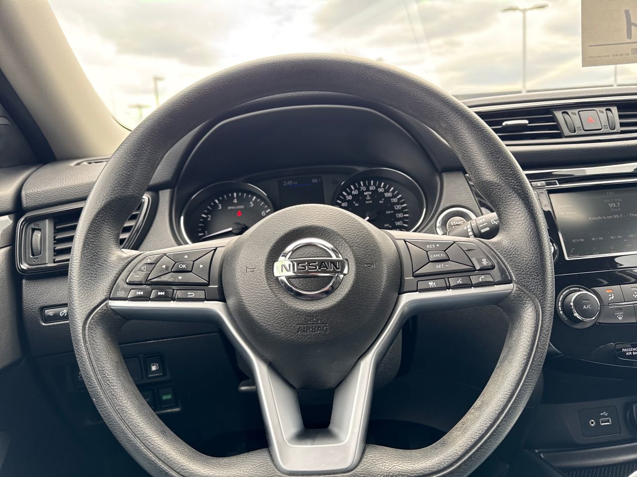 2019 Nissan Rogue SV