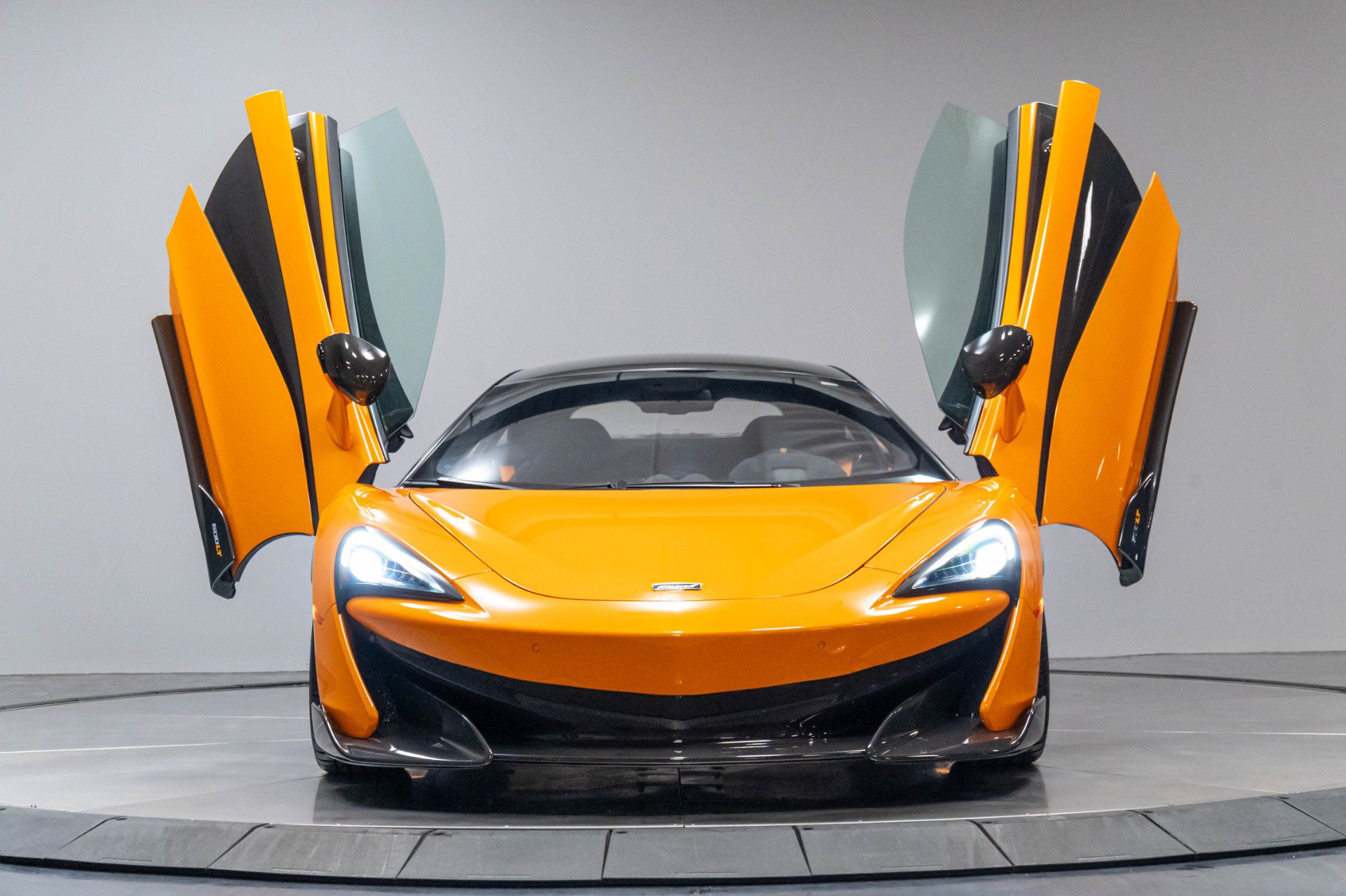 Used 2019 McLaren 600LT photo 37