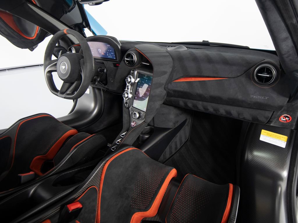 Used 2021 McLaren 765LT photo 28