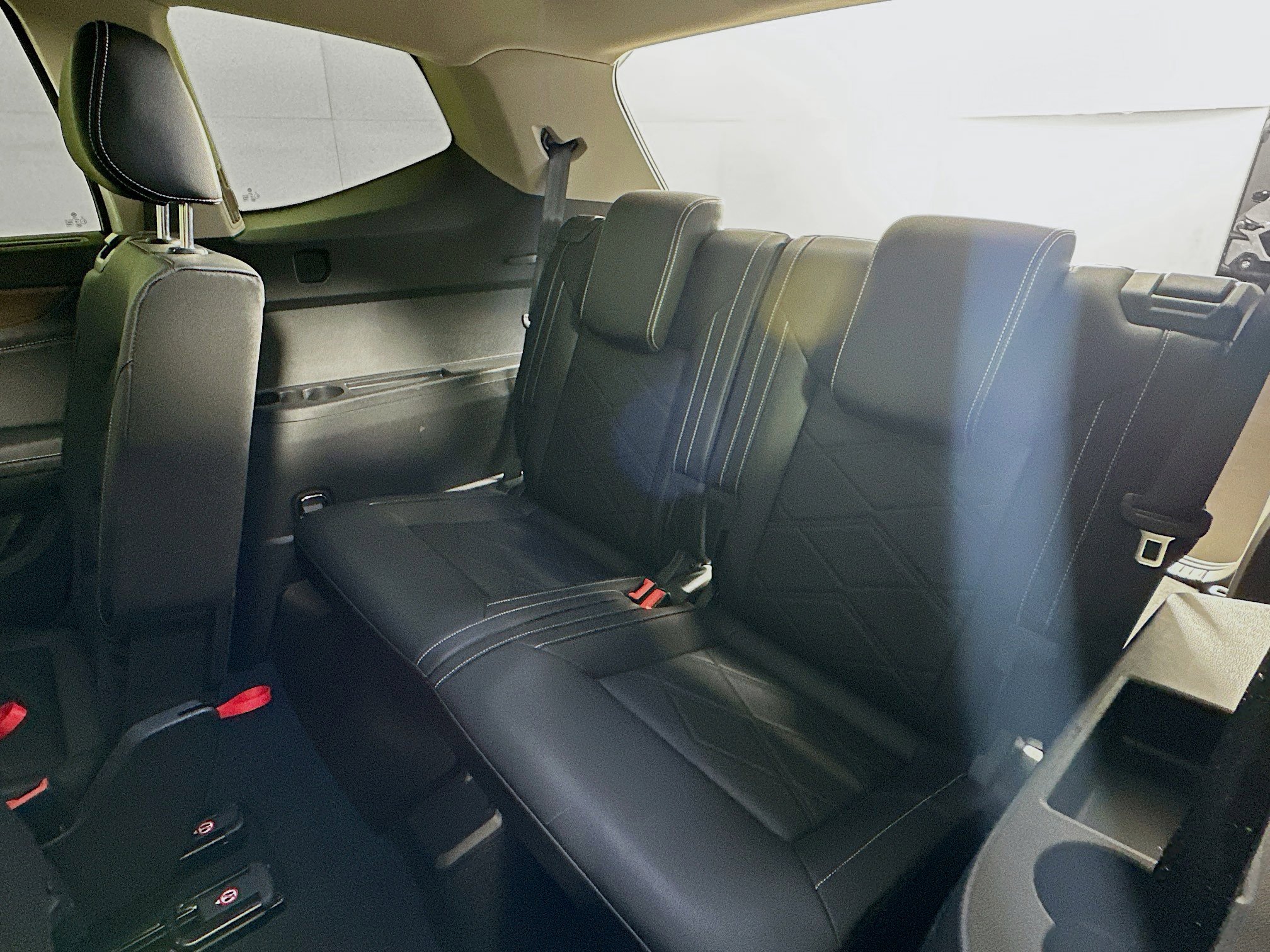 2025 Volkswagen Atlas SE