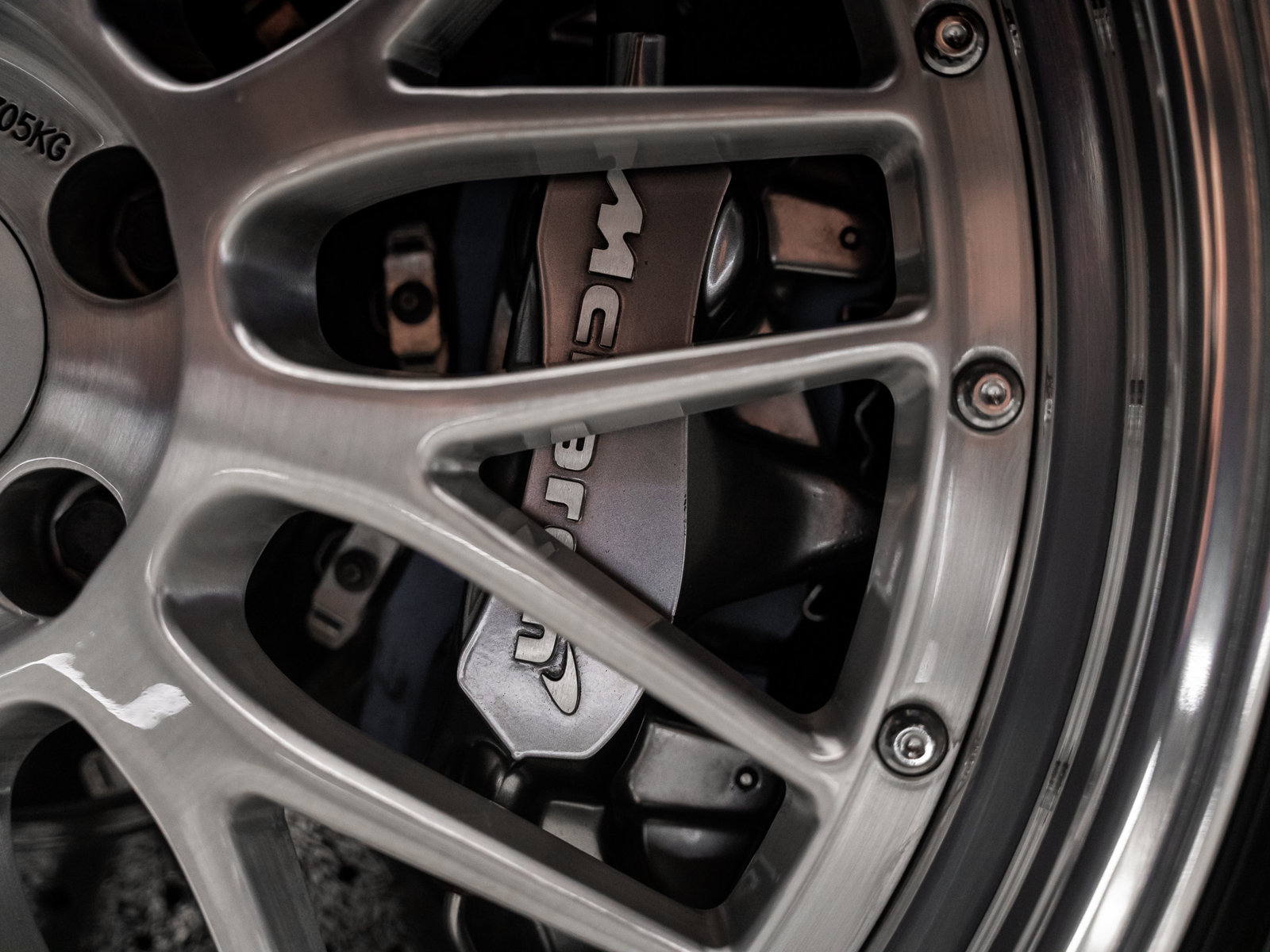 Used 2018 McLaren 720S Luxury photo 33