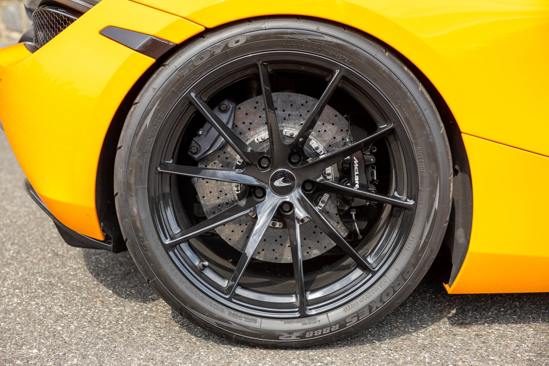 Used 2019 McLaren 720S photo 40