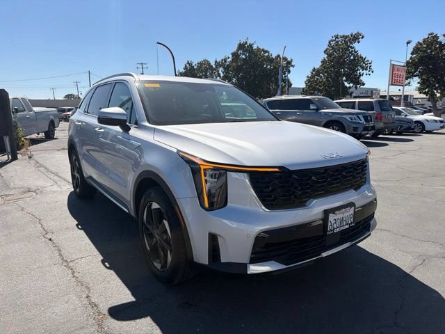 Used 2025 Kia Sorento EX
