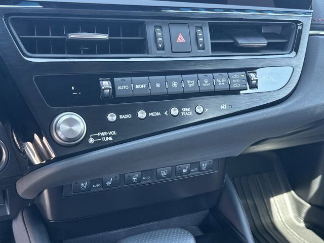 2024 Lexus ES 300h F Sport