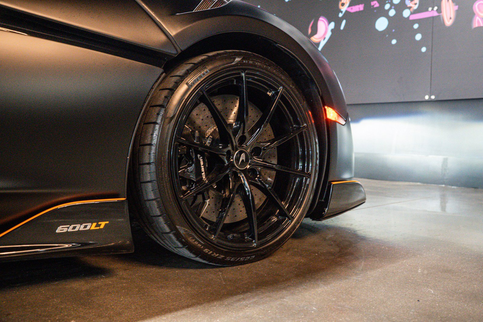 Used 2020 McLaren 600LT Spider photo 19