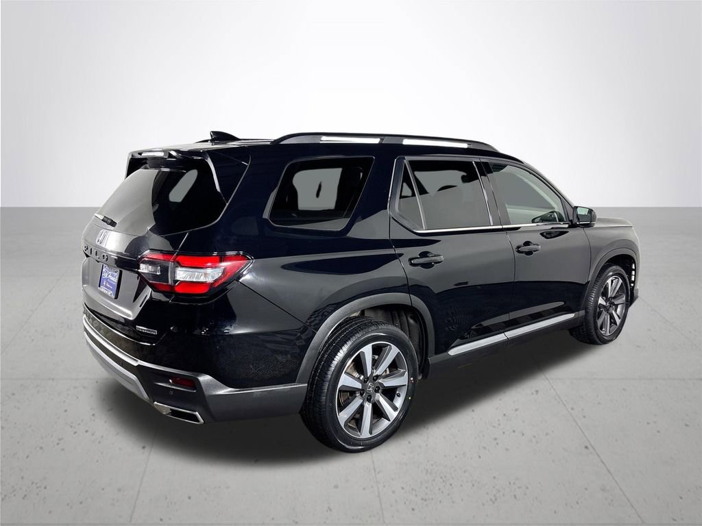 2023 Honda Pilot Touring