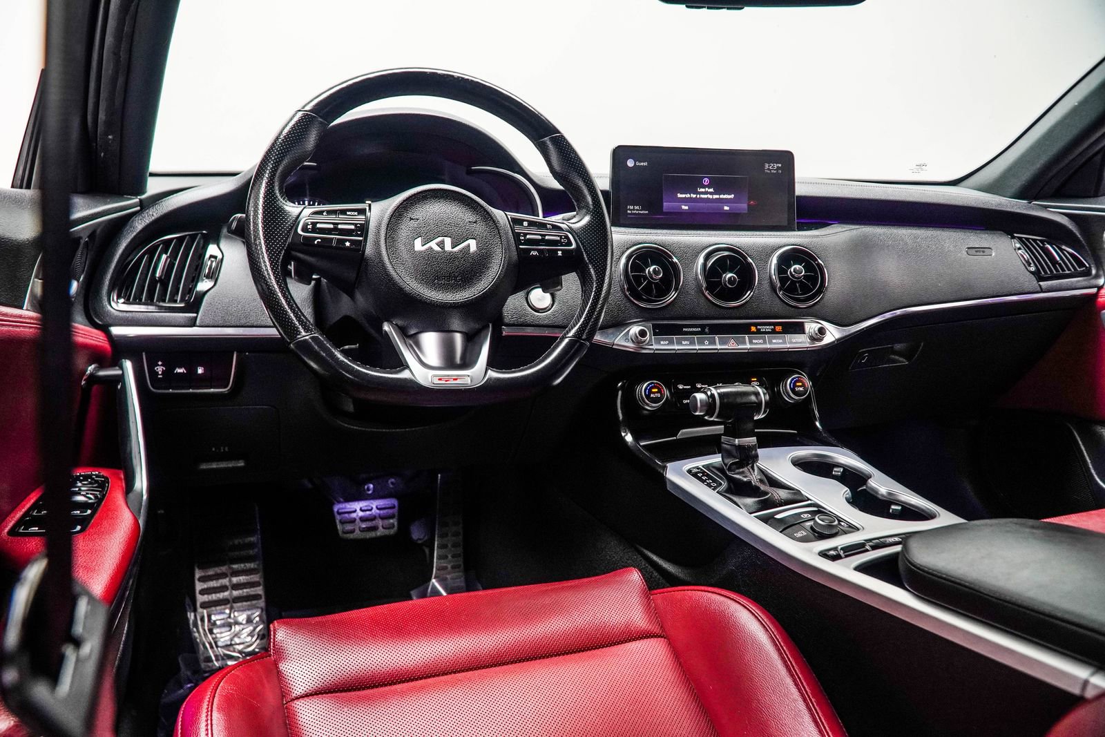 2022 Kia Stinger GT1