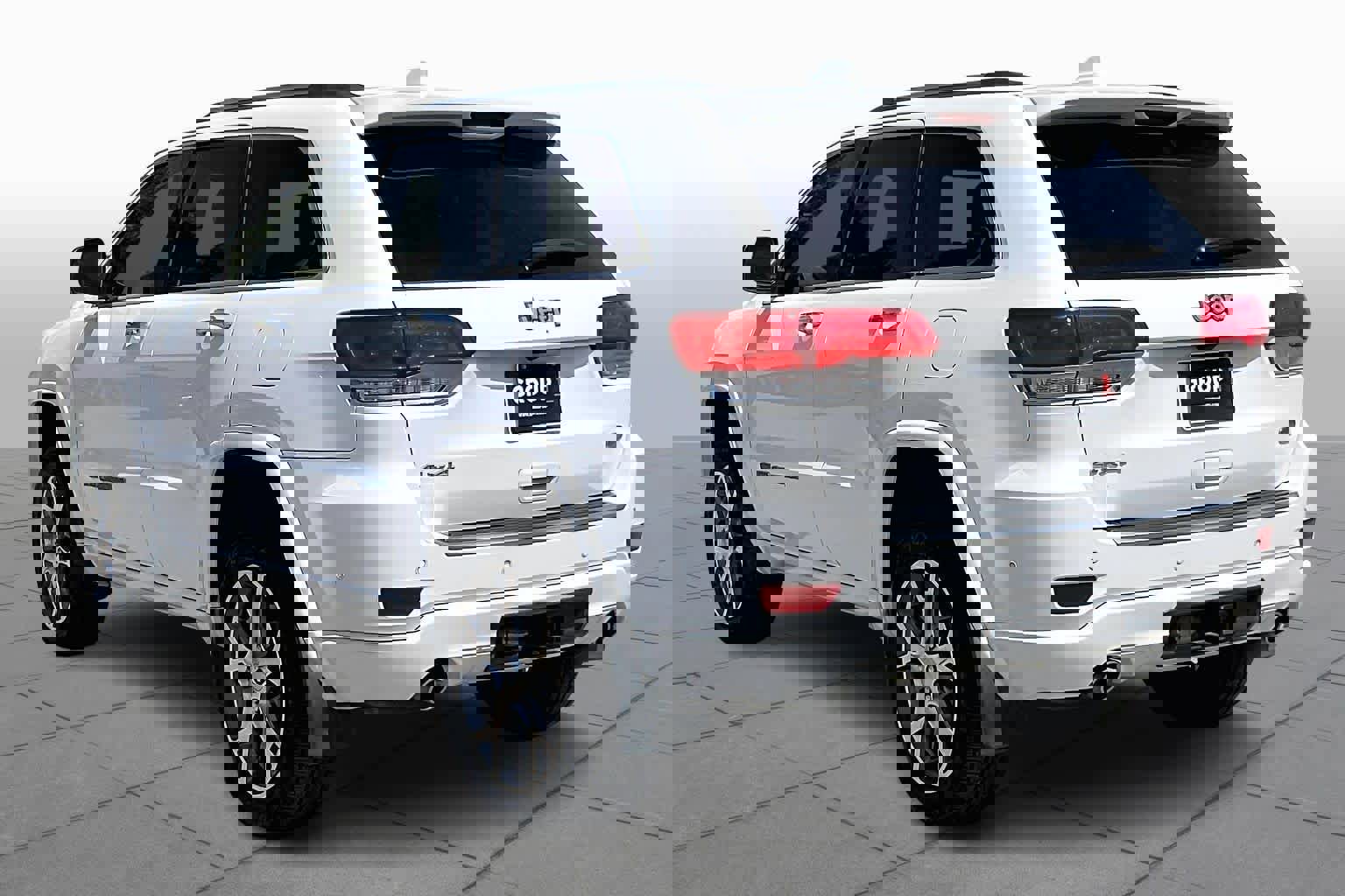 2020 Jeep Grand Cherokee Overland