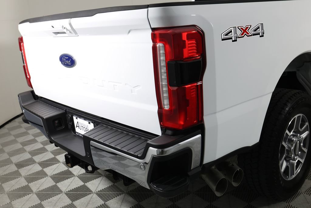 2026 Ford F250 Lariat