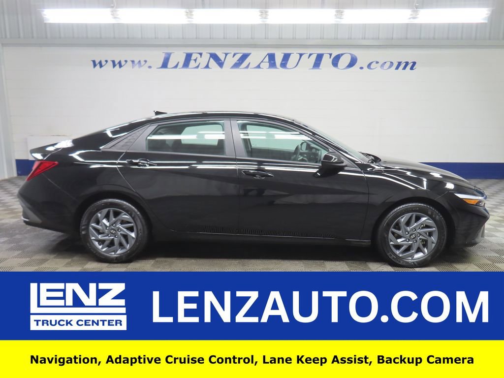 Used 2024 Hyundai Elantra SEL