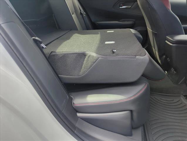 2025 Toyota Prius Plug-In Hybrid