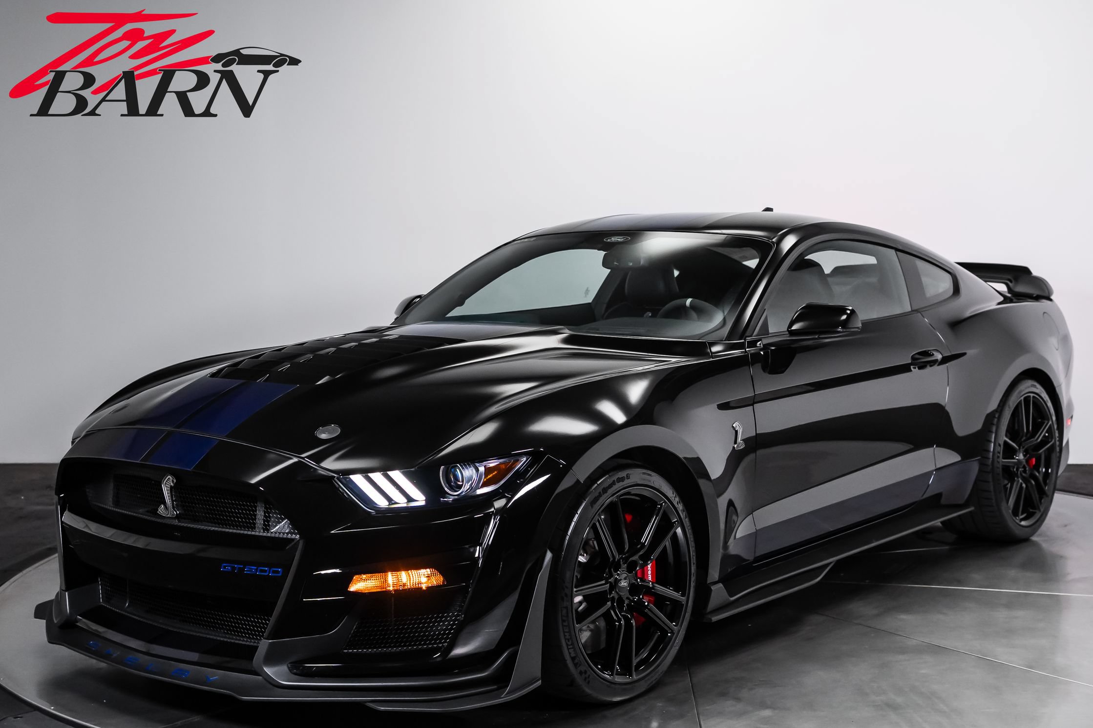 Used 2021 Ford Mustang Shelby GT500 w/ Technology Package