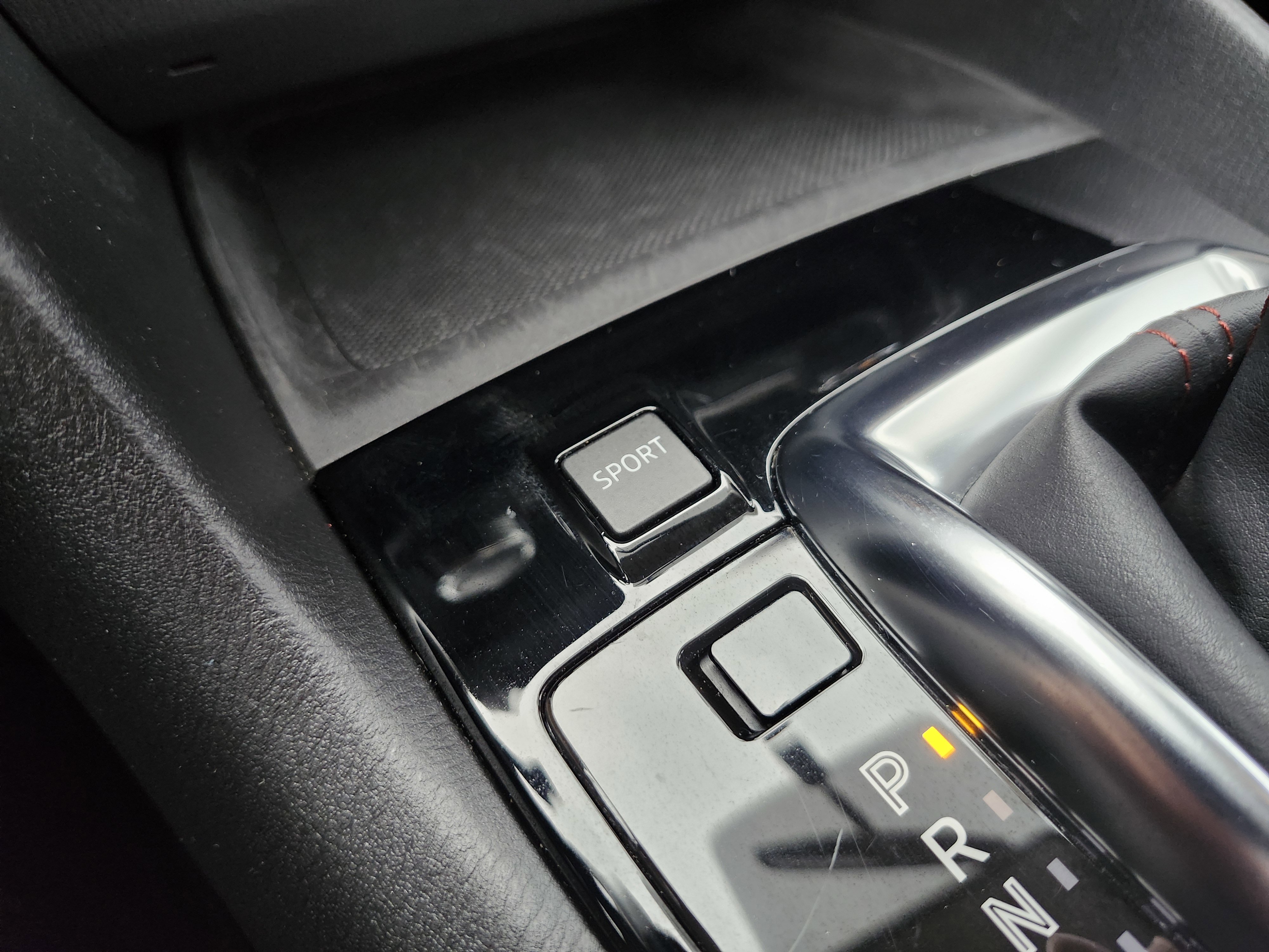 2014 MAZDA Mazda3 s Touring