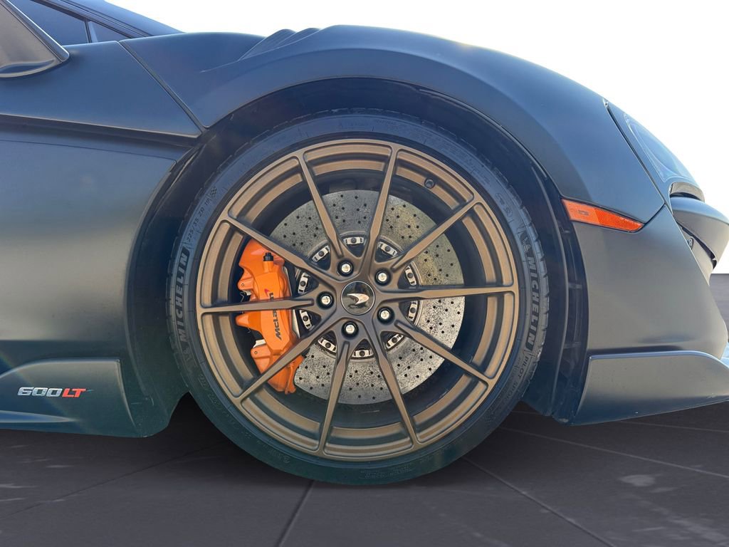 Used 2020 McLaren 600LT Spider photo 23