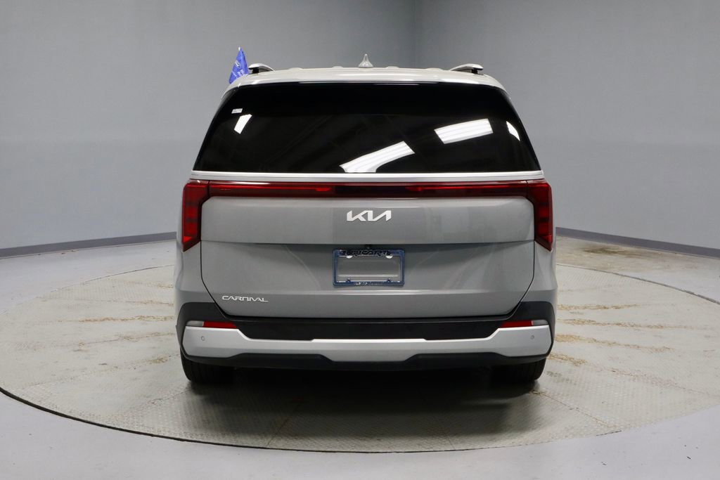 2025 Kia Carnival EX