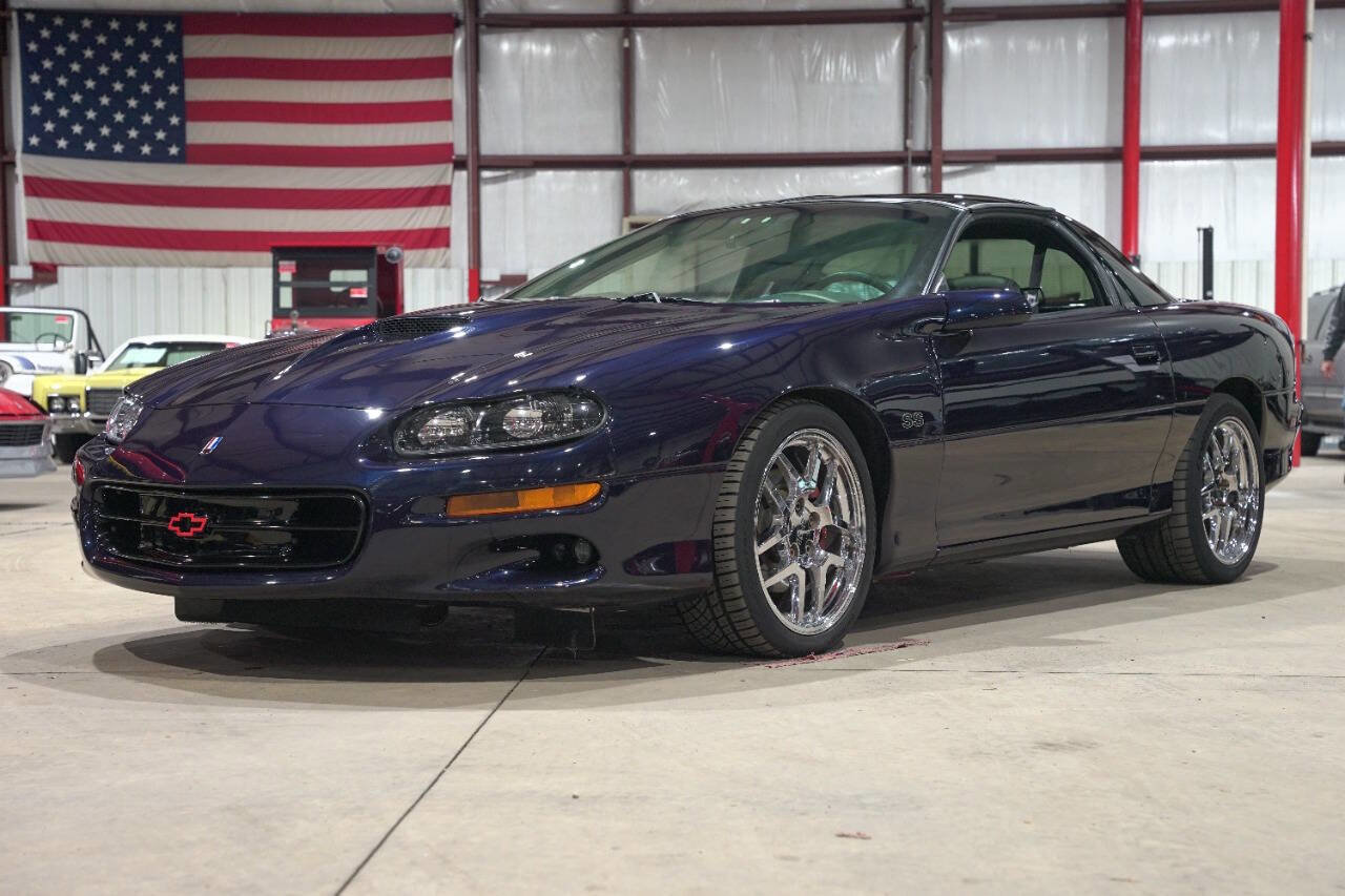 Used 2001 Chevrolet Camaro Z28 w/ SS Performance/Appearance Pkg