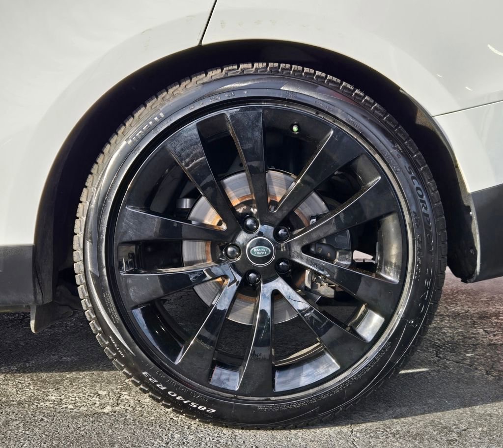 2023 Land Rover Range Rover Sport SE