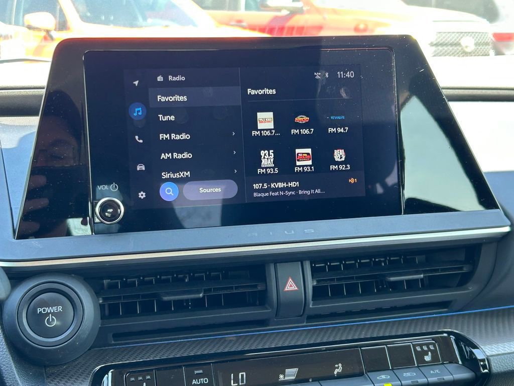 2025 Toyota Prius XLE