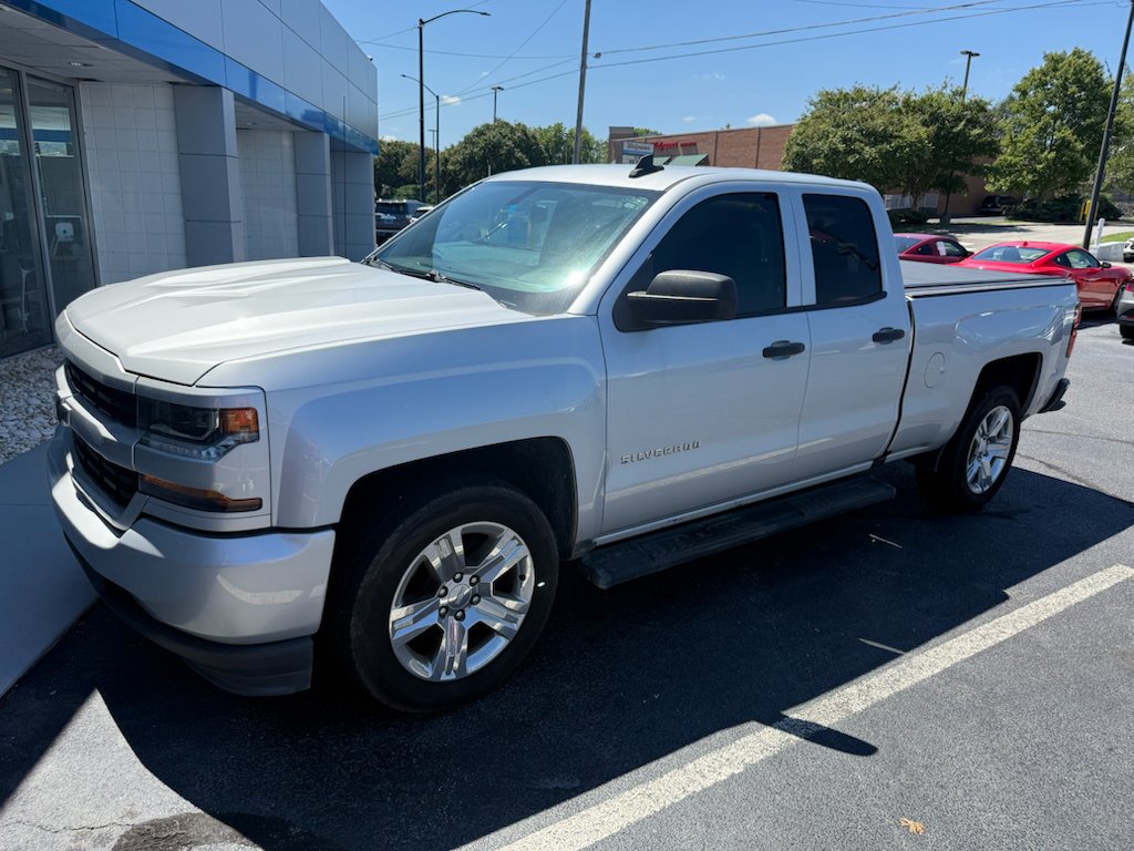 Used 2017 Chevrolet Silverado 1500 Custom w/ Custom Convenience Package