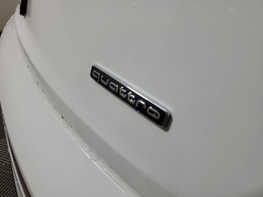 2024 Audi Q5 e Prestige