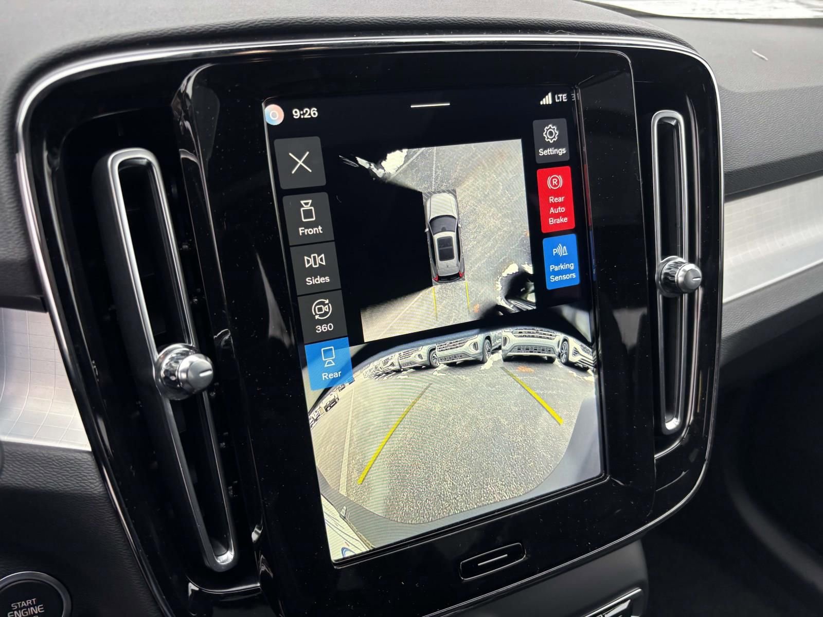 2026 Volvo Xc40 B5 Ultra