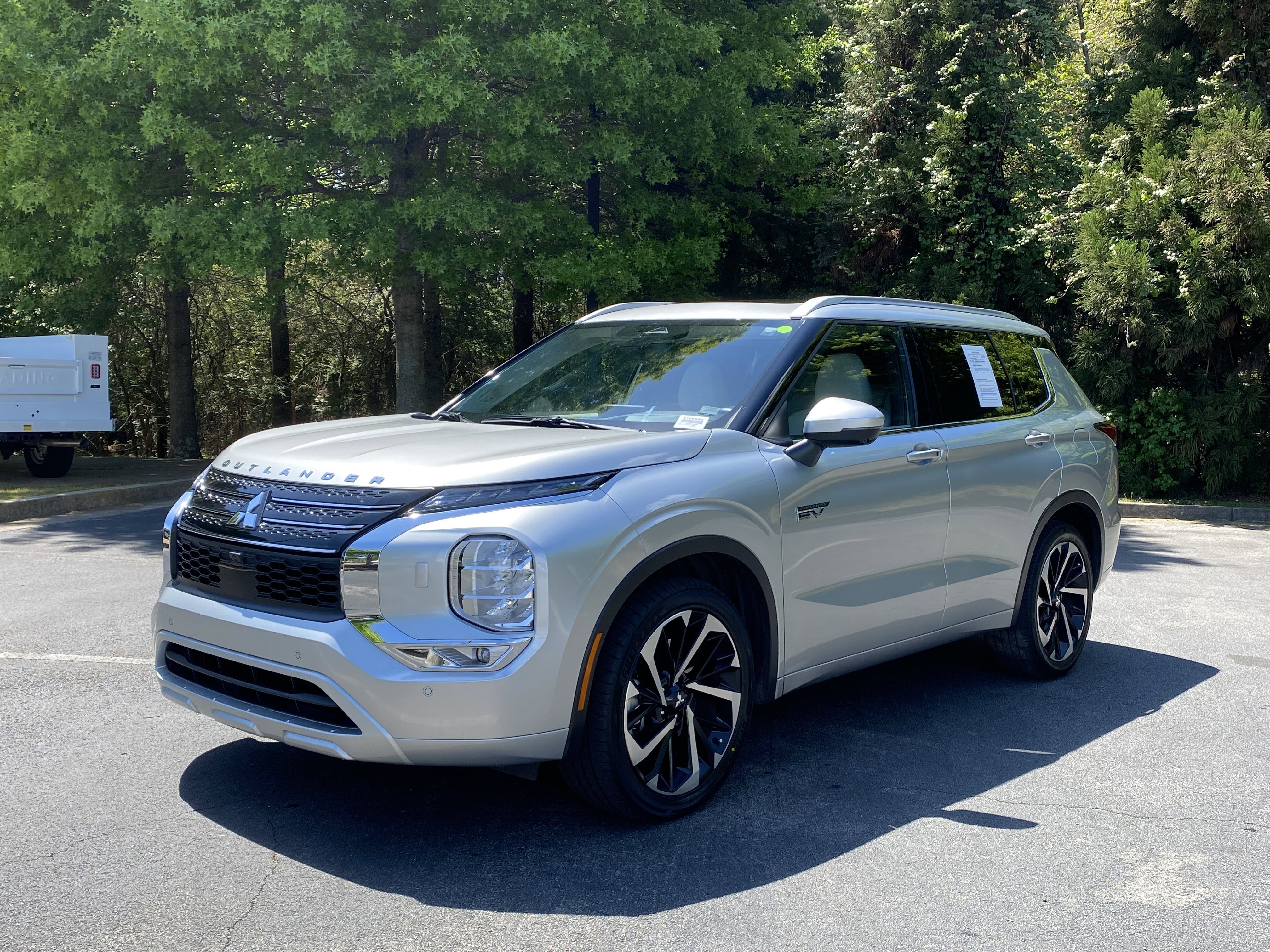 2024 Mitsubishi Outlander 4WD Plug-In Hybrid