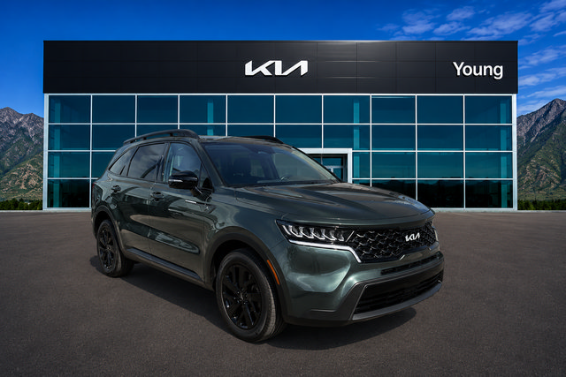 Used 2023 Kia Sorento S w/ Panoramic Sunroof Package