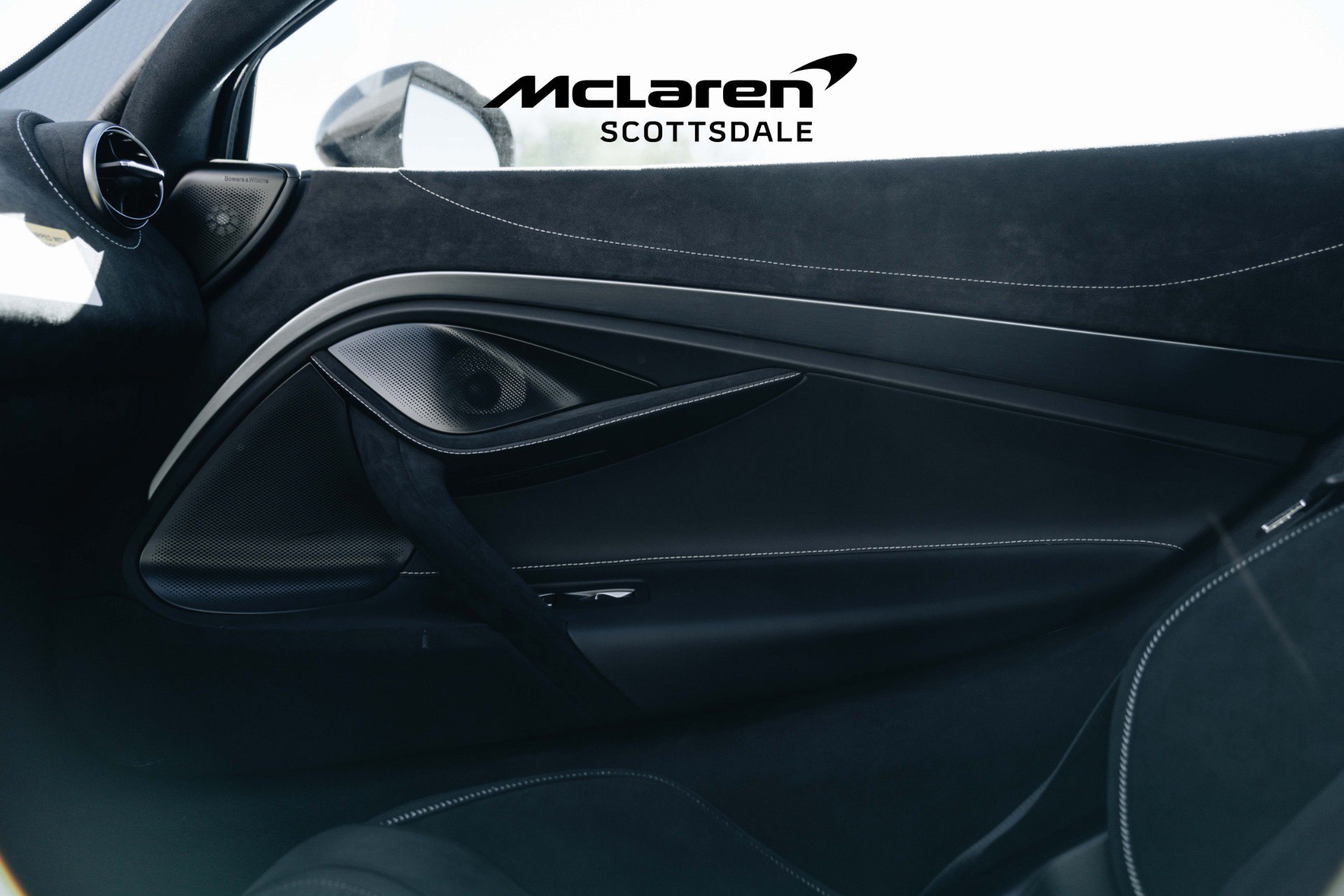 Used 2024 McLaren 750S photo 27