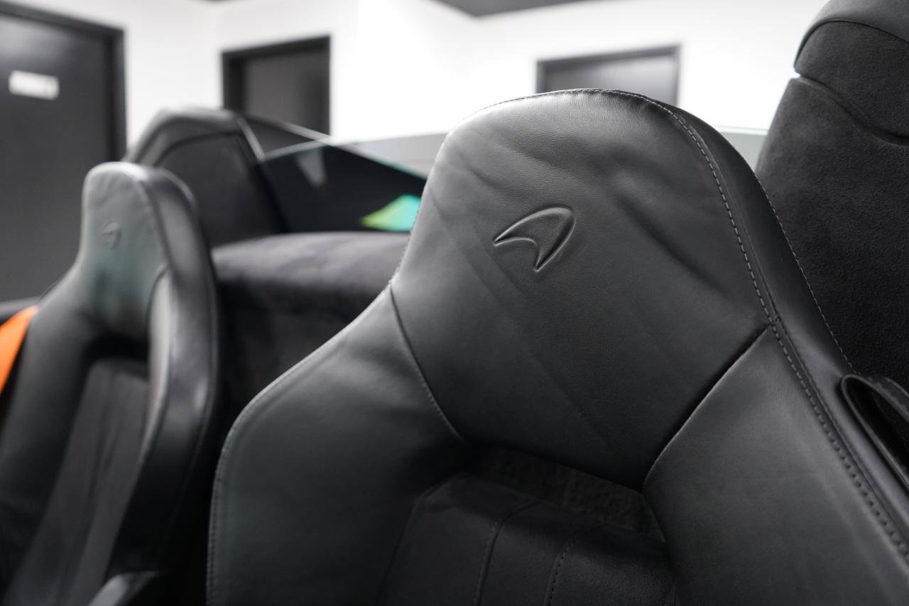 Used 2020 McLaren 600LT Spider photo 27