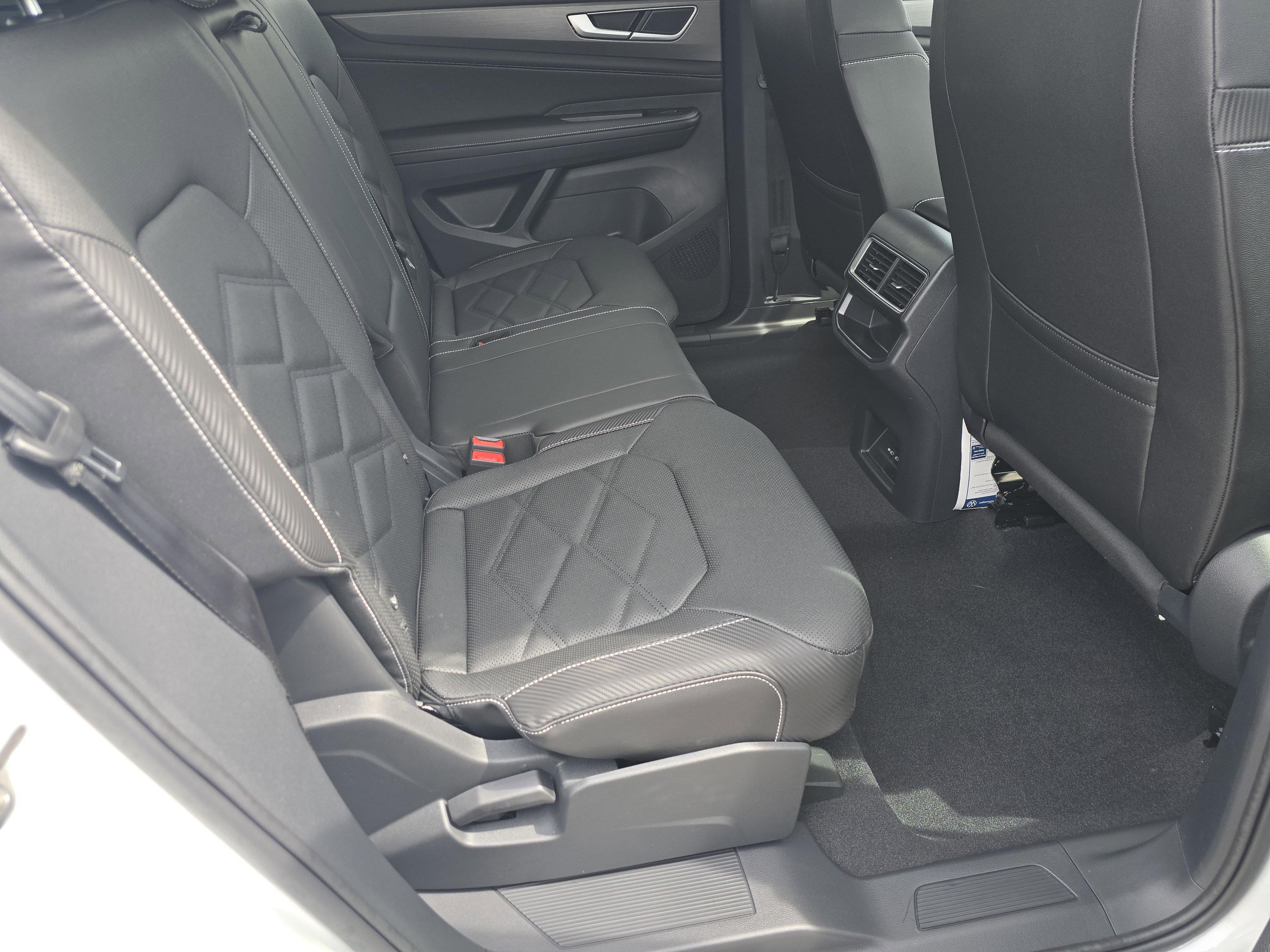 2026 Volkswagen Atlas Cross Sport SE